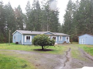 50 E Brazier Ln, Belfair, WA 98528