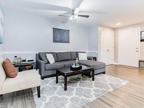 4th image of 18130 Chalet Dr #8-201