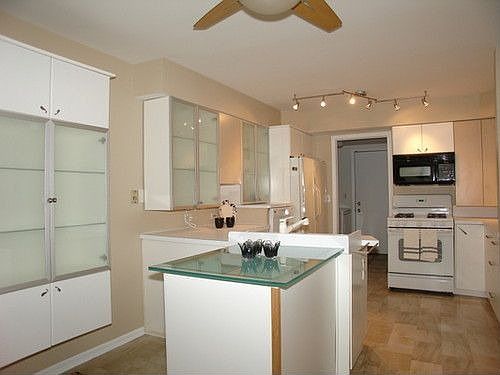 2nd image of 2024 Thornwood Cir