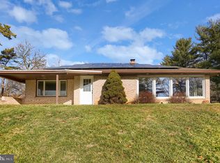4204 Hillsdale Rd, Harrisburg, PA 17112