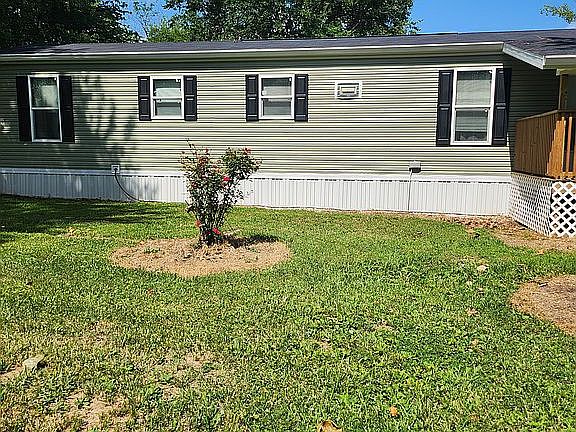 3rd image of 6066 S State Road 61