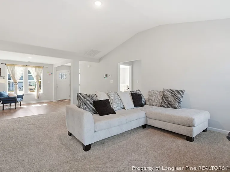 50 Terrier Ct — Photo 14