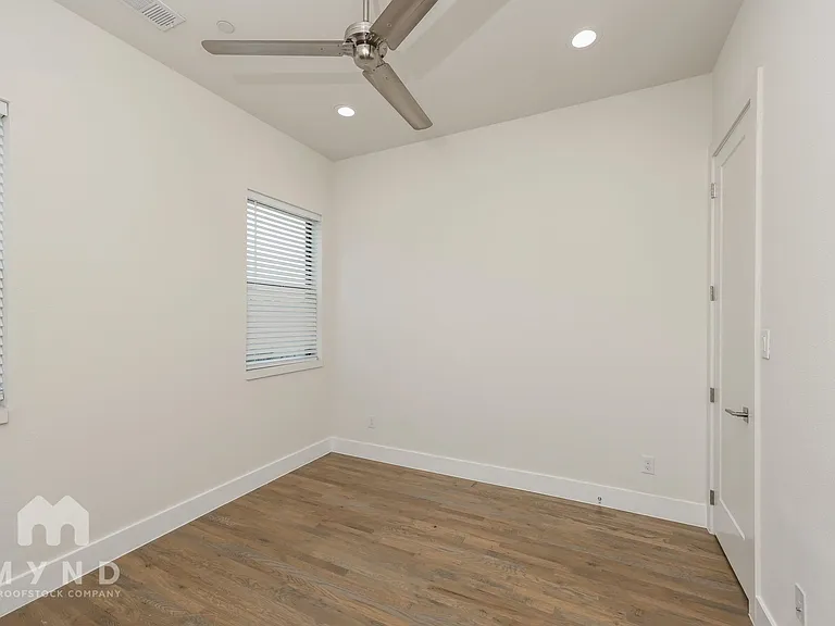 4515 Cabell Dr #102 — Photo 13