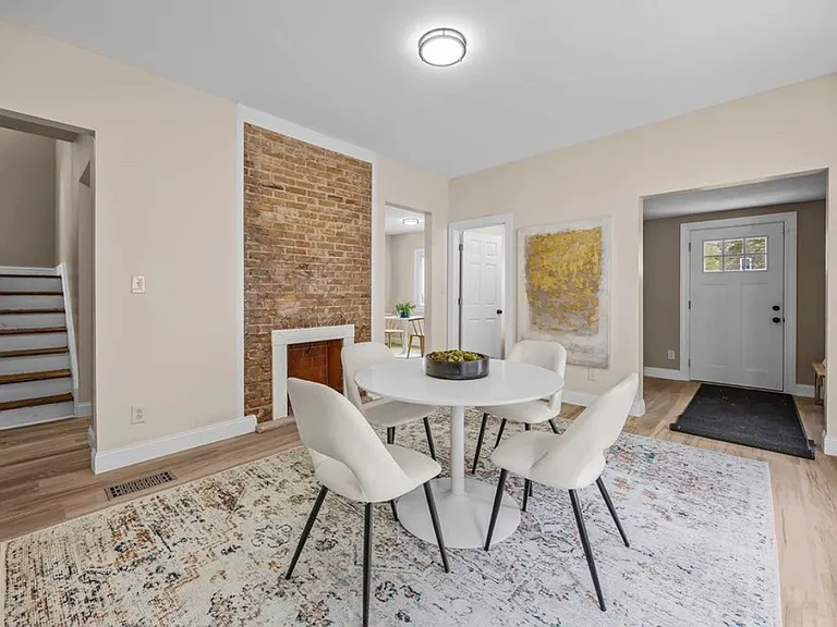 276 Parsells Ave #1 — Photo 5