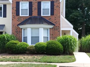 11 Forest Glen Dr, Chapel Hill, NC 27517