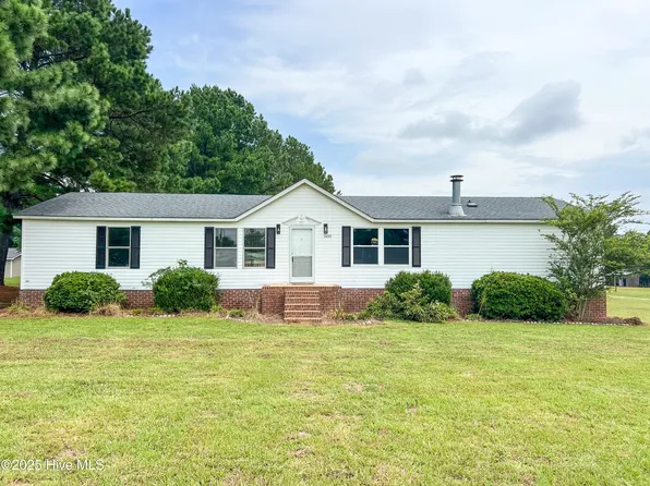 1499 Nc 210 E, Harrells, NC 28444