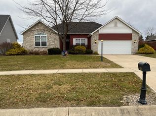 211 Eagle Ridge Dr, Valparaiso, IN 46385