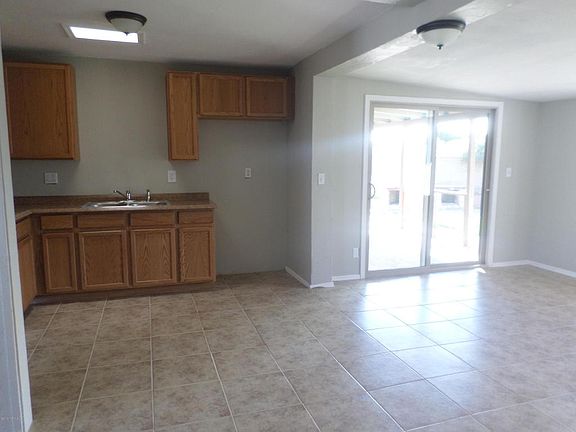 4th image of 657 W Calle Castile
