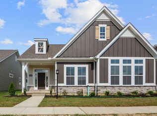 581 Bellasera Dr, Dayton, OH