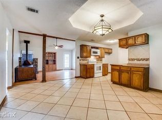 1809 Sharon Dr, Corinth, TX 76210