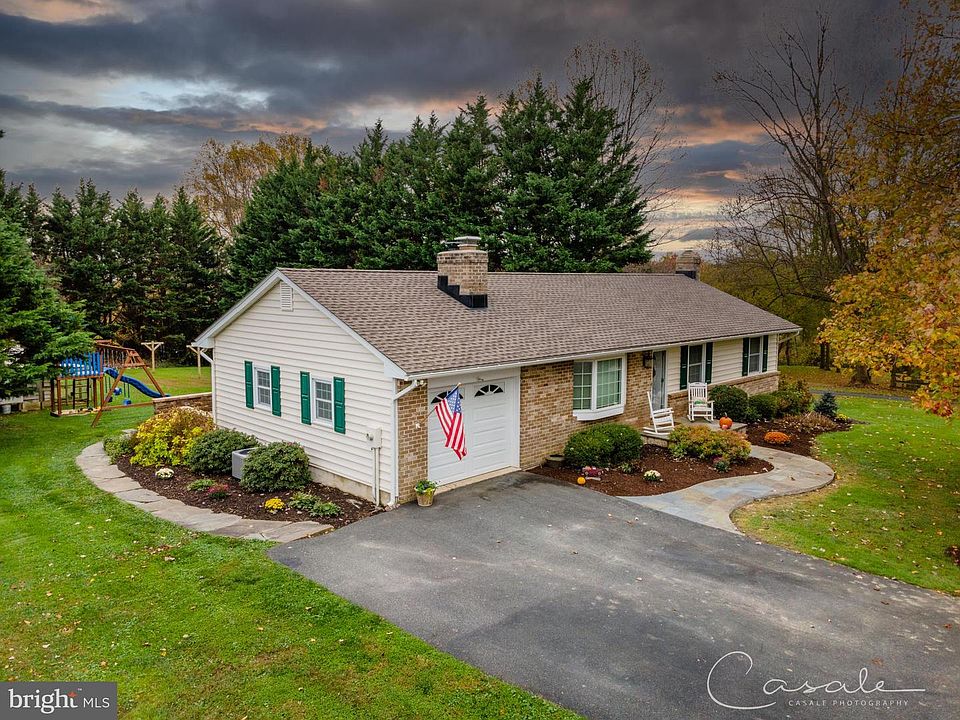 1st image of 3706 Ingleside Dr