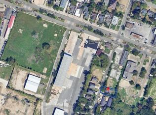 5831 Grace Ln, Houston, TX 77021