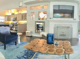 6061 Painted Leaf Ln, Naples, FL 34116