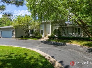 49 Dukes Ln, Lincolnshire, IL