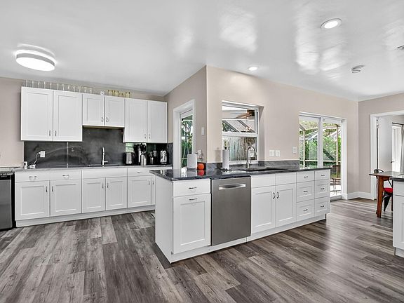 2nd image of 1650 NW 9th Street