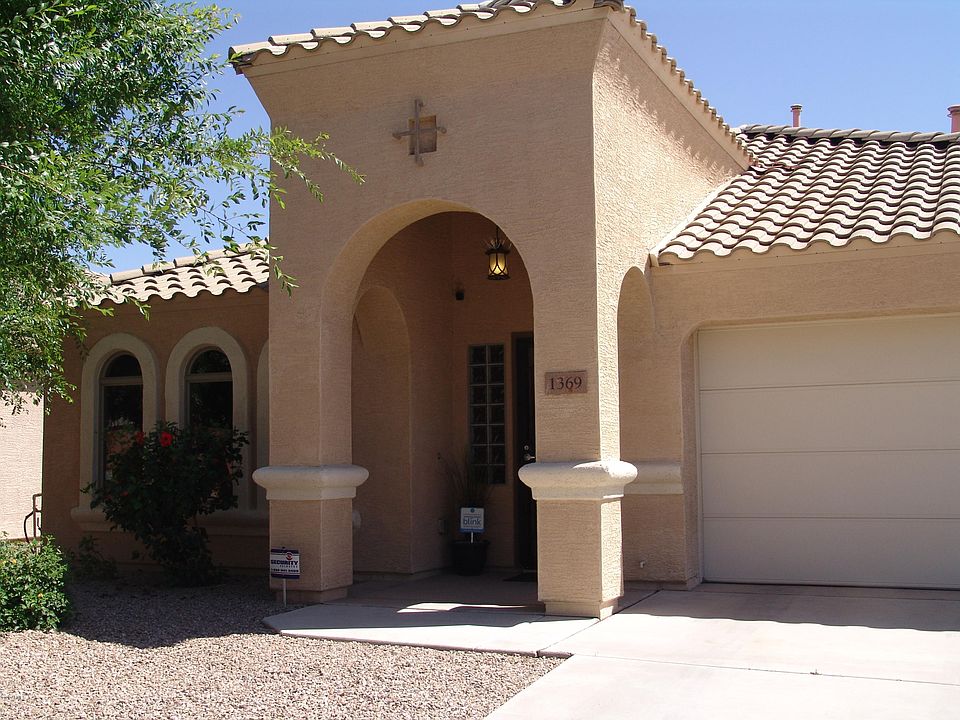 1st image of 1369 E Jeanne Ln