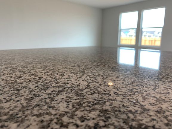 5th image of 10610 De Gonzalo Way