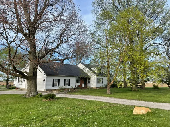 5771 W Iles Ave, New Berlin, IL 62670