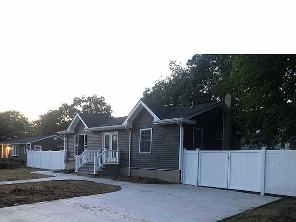 2nd image of 273 41st St