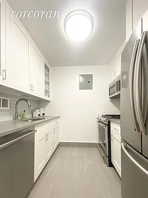 Sold by Corcoran | media 16