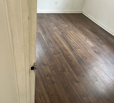 3rd image of 2828 Poland St