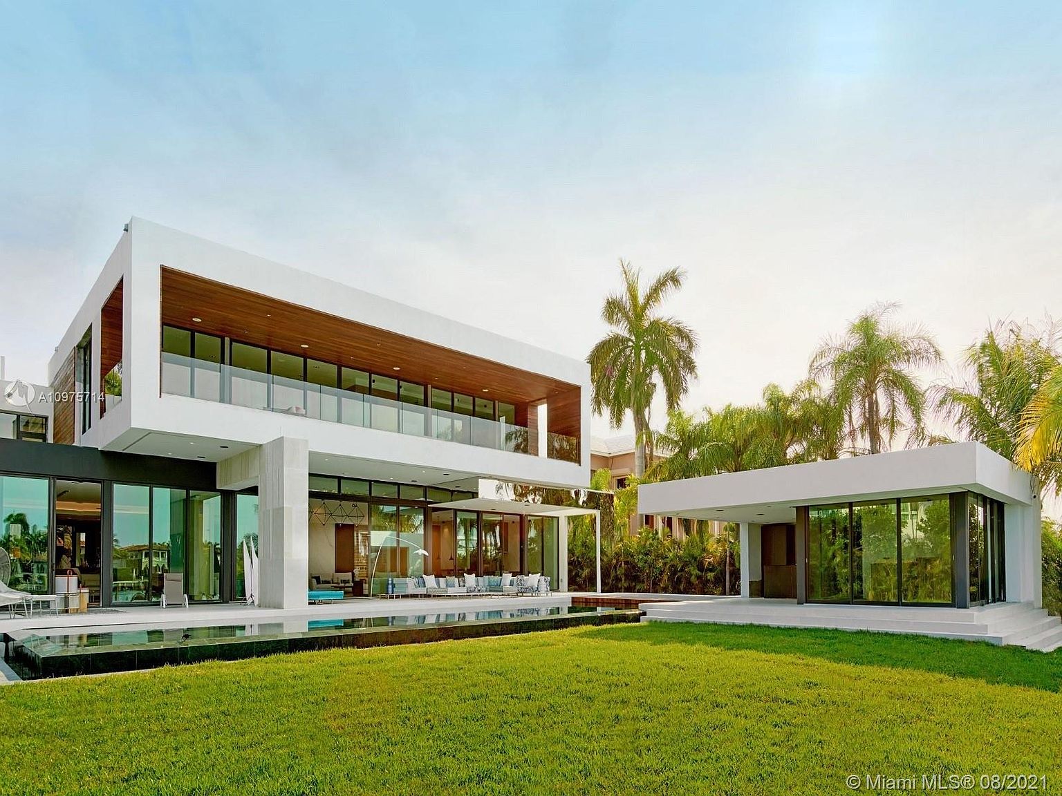 135 Palm Ave Miami Beach Fl 33139