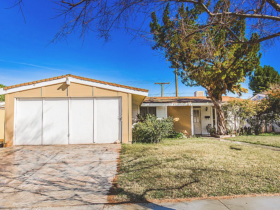 1st image of 27314 Dewdrop Ave