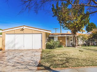 27314 Dewdrop Ave, Santa Clarita, CA 91351