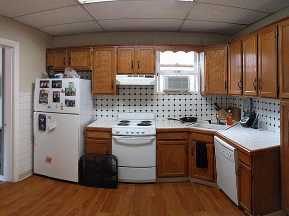 2nd image of 245 S Grant St APT 2