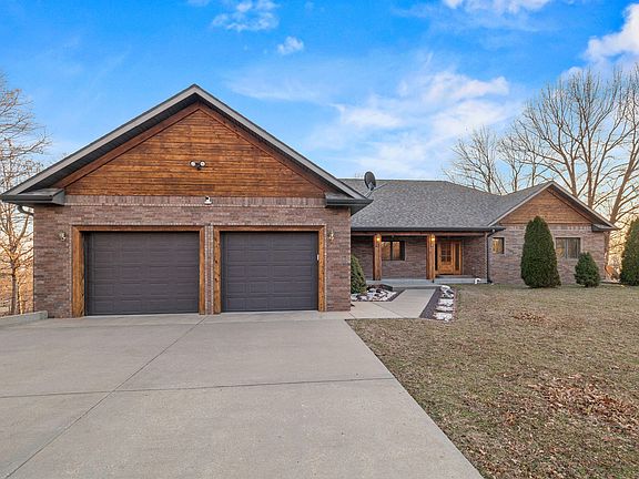 2nd image of 2130 Carlton Road