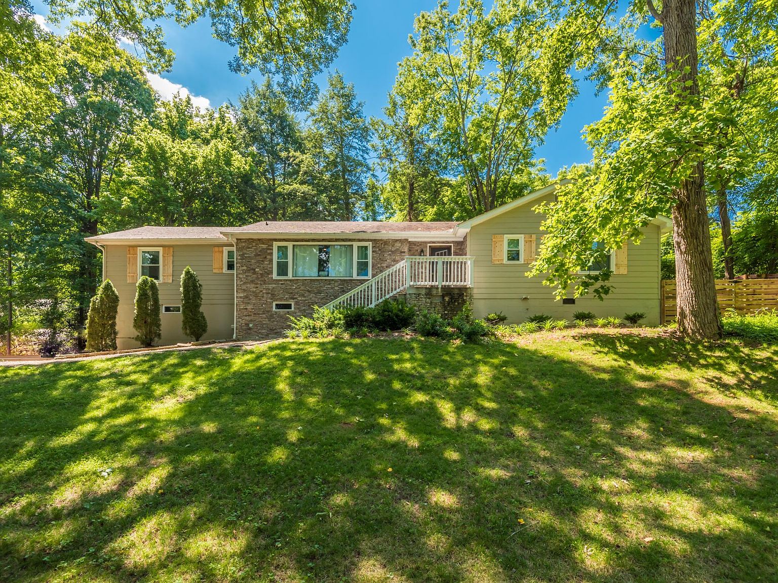 615 Hemlock Rd Knoxville TN 37919 Zillow