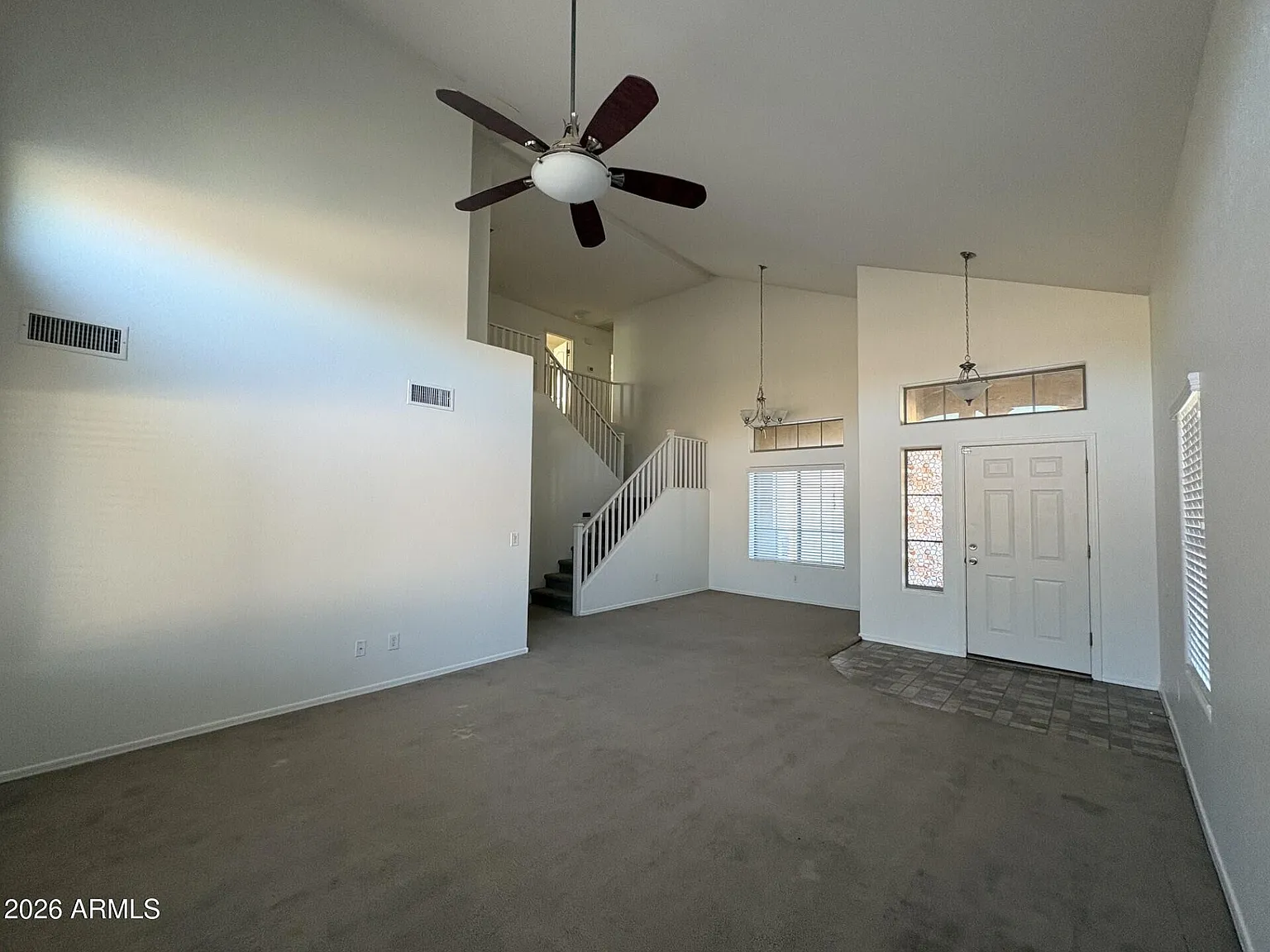 4 bed, 3.0 bath, 2595 sqft, $2,100 — Photo 2