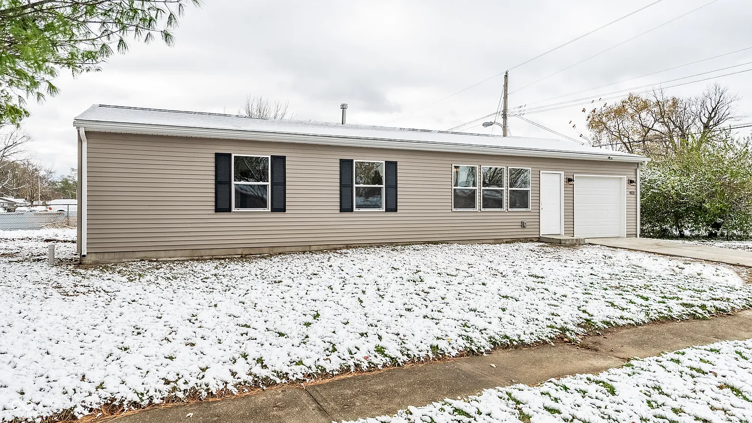 4121 Beauport Rd photo 1