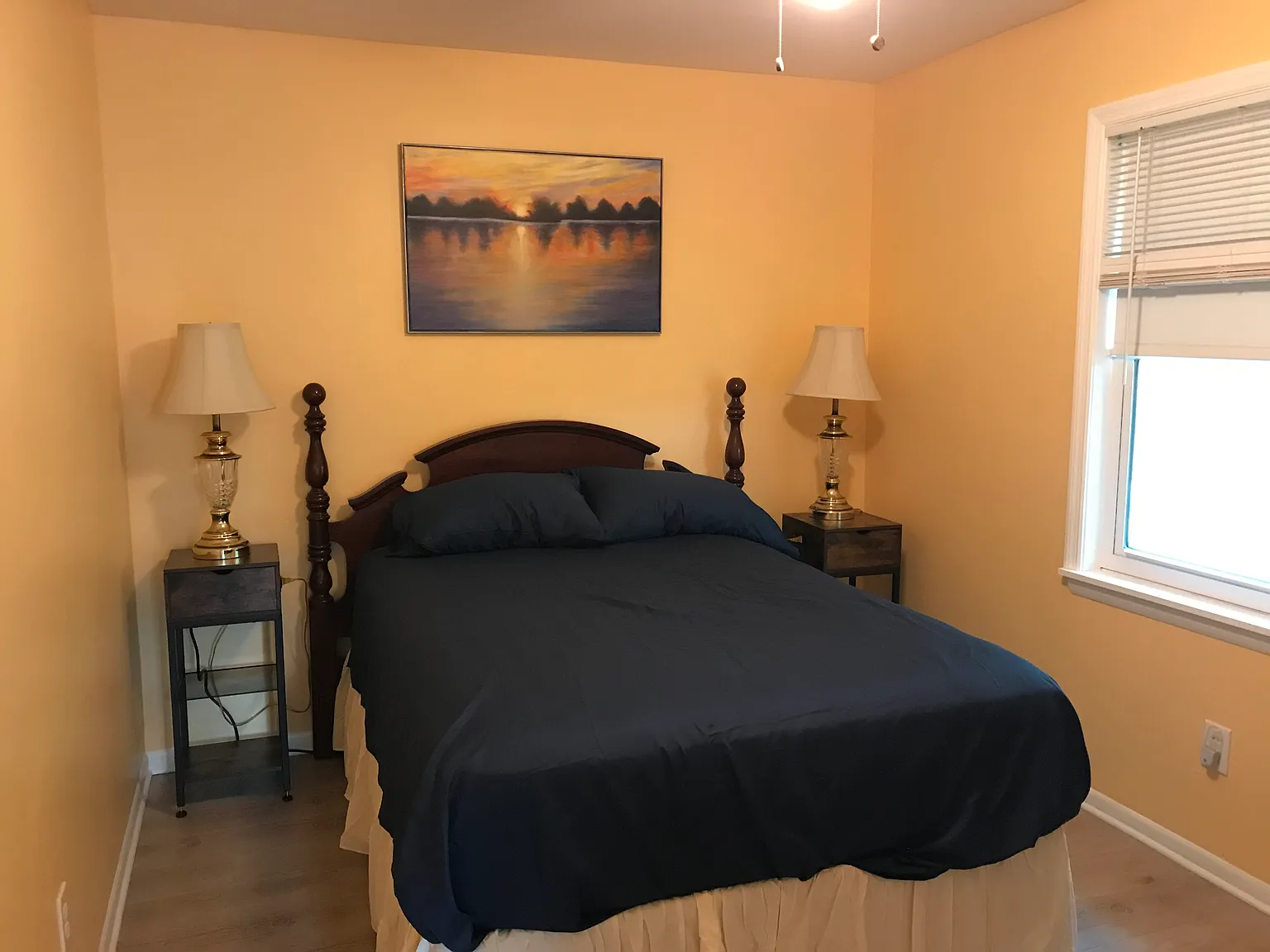 2 bed, 1000 sqft, $3,000 — Photo 2