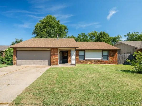 4828 W Uniontown St, Broken Arrow, OK 74012