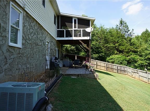 3rd image of 4318 Jefferson Pl