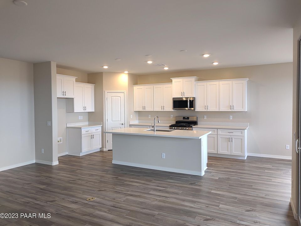 2nd image of 7676 E Turnberry Dr