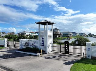 1917 Laguna Harbor Cove Blvd, Pt Bolivar, TX 77650