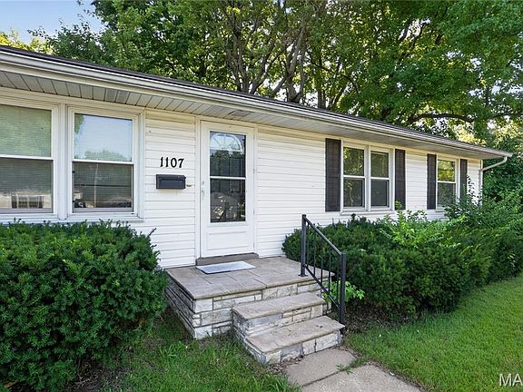 5th image of 1107 Bakewell Dr