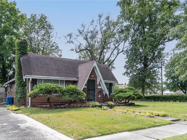 2206 Waterman Ave, Granite City, IL 62040