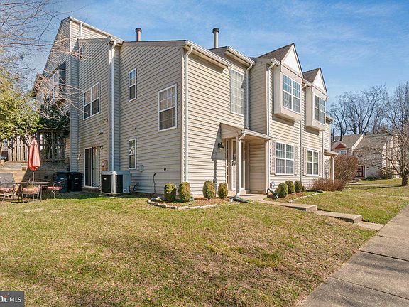 5th image of 10477 Campus Way S