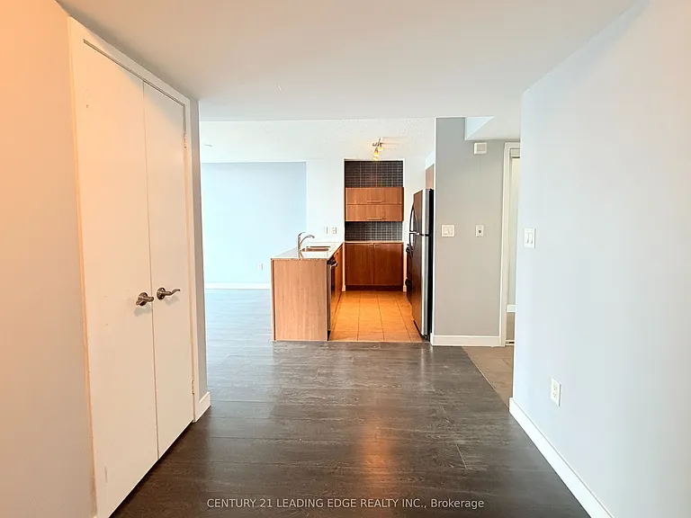 11 Brunel Ct #1501 — Photo 13