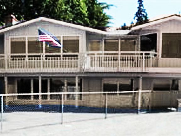 3rd image of 214 19th Ave SE #A