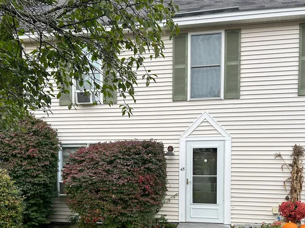45 Pine Hill Drive #45, Bath, ME 04530