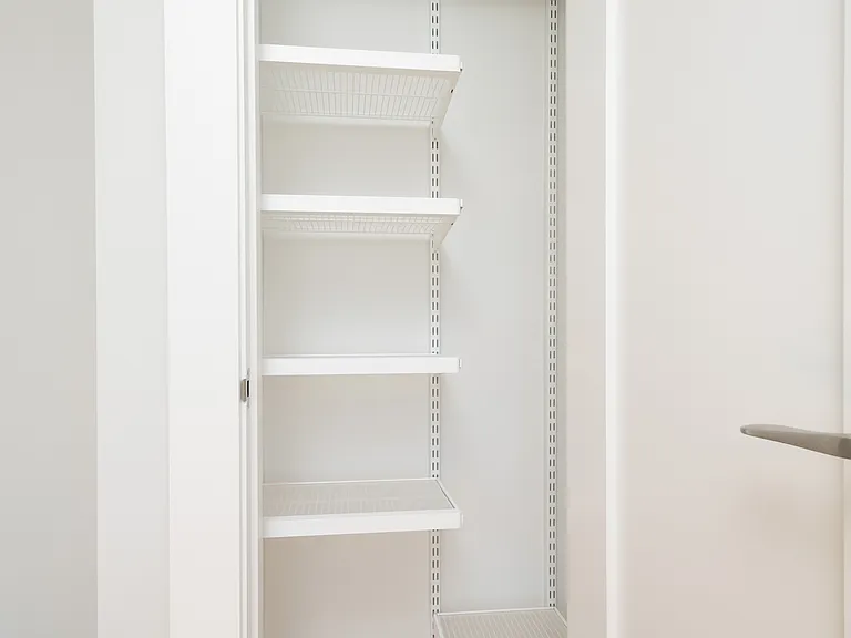 4 Elko St #3 — Photo 9