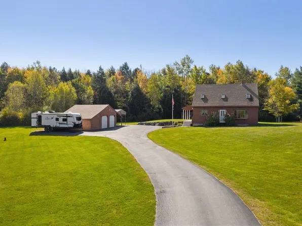110 Bascom Road, Newport, NH 03773