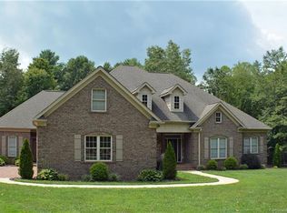 8024 White Oak Dr, Union Grove, NC 28689