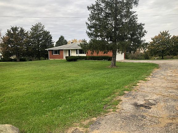 2nd image of 6789 Dayton Farmersville Rd