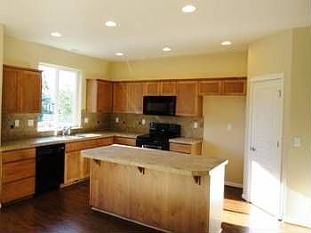 5th image of 12948 NE 198th Pl
