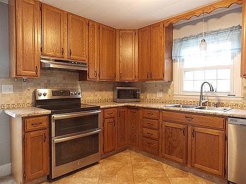 Stainless steel appliances 